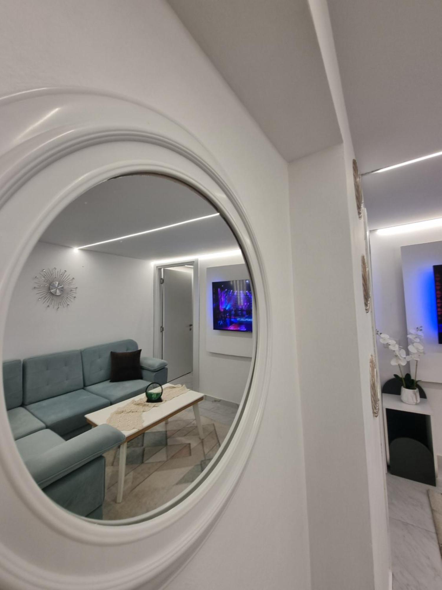 Mon Prive Apartment Tirana Ruang foto